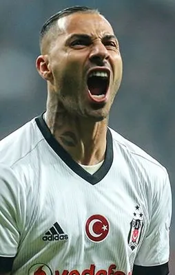 Beşiktaş'ta Quaresma depremi! Takımdan ayrılıyor mu?