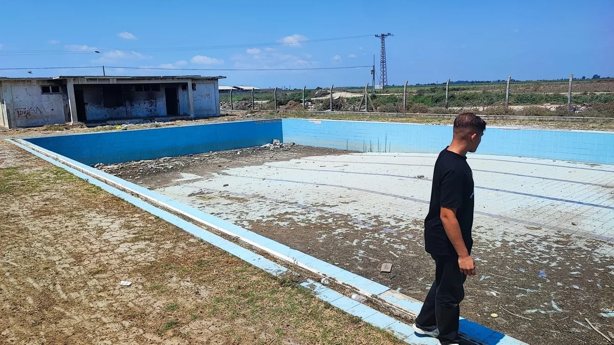 1784619175908.jpeg 14 can kaybına rağmen... CHP'li Adana Büyükşehir Belediyesi'nin atıl durumda bıraktığı havuza vatandaşlardan tepki-2