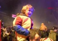 Galatasaray taraftarından Floryada coşkulu kutlama!