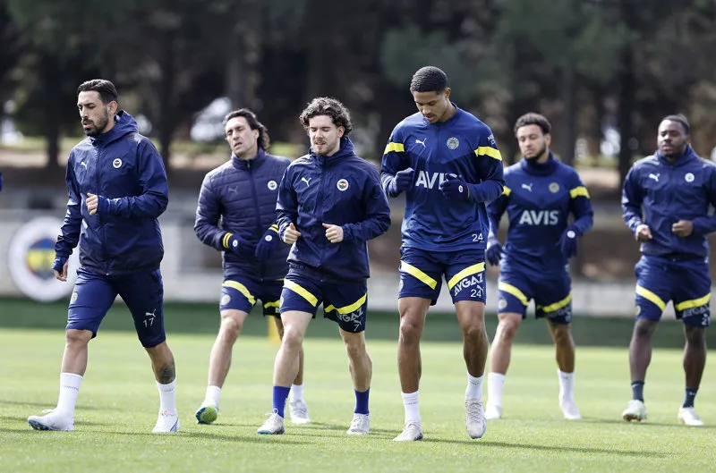 Fenerbahçe'de flaş gelişme! Menajeri İstanbul'a geliyor - 7