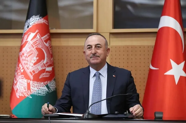 Türkiye Afganistan'da kalmaya devam edecek mi? Bakan Çavuşoğlu'ndan son dakika açıklaması