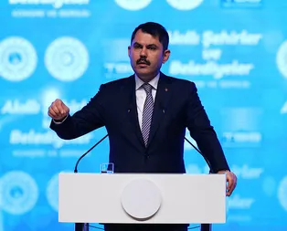 Bakan Kurum CHPli Ekrem İmamoğluna bakarak Kanal İstanbulu yapacağız dedi