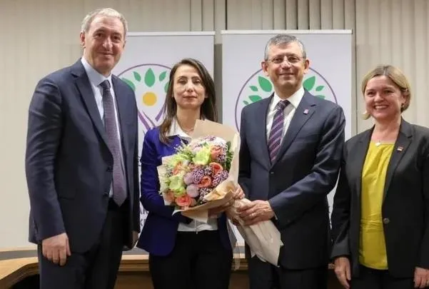 DEM’den Diyarbakır’da ’APO’ mitingi!