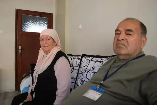 1716279067772.jpeg Türkiye onu otobüsteki görüntüleri ile tanıdı! Lise müdürüyle oğlunun vahşice darp ettiği adamdan acı haber geldi-4