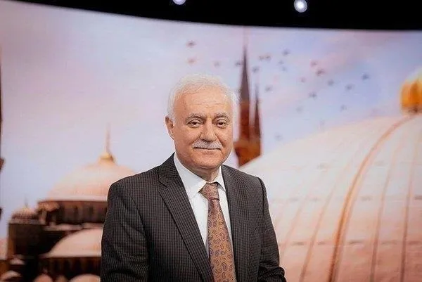 Kuyumcuyum. Satışa sunduğum her malın zekatı var mı? | Prof. Dr. Nihat Hatipoğlu cevapladı-2