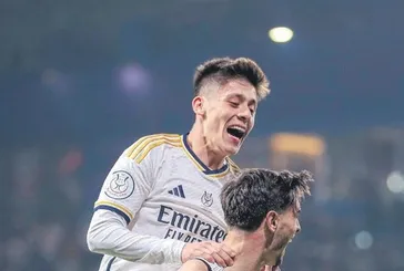 Real Madrid forması giyen Arda Güler,: Hayallerimin başındayım