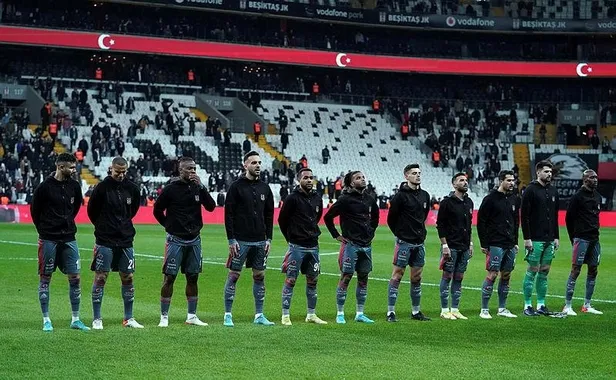 Beşiktaş'ın gol kaçırma makinesi! Michy Batshuayi kaçırdığı gollerle yine taraftarlara saç baş yoldurdu-2