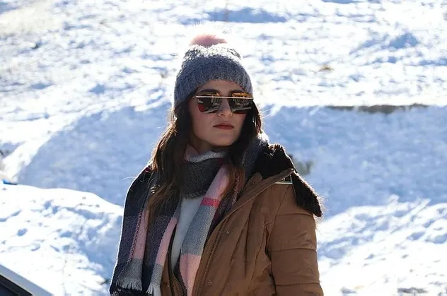 Uludağ’a turist akını! Adım atacak yer kalmadı