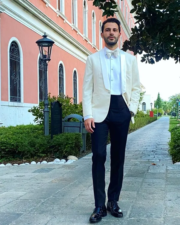 Kaan Yıldırım, Umut Evirgen ve Hakan Sabancı sosyal medyanın gündeminde! “Aldatılma garantili bermuda şeytan üçgeni!”-4