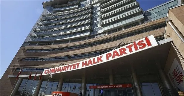 Son dakika: CHP Genel Merkezi’ndeki kaos ilçe kongrelerine sıçradı! Kavga, tehdit ve hakaretler havada uçuştu
