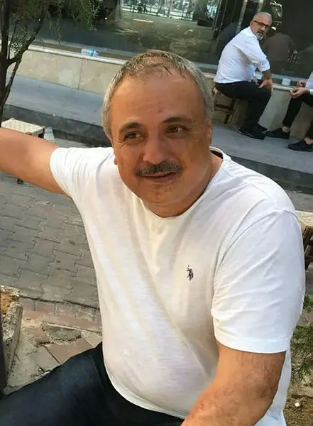 İstanbul Kağıthane'de ev sahibi ile kiracının kavgasında kan aktı! Ölen adamın yakınları sokakta feryat etti-2