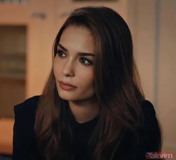 Rıza Kocaoğlu yeni sevgilisiyle sarma dolaş! Yeni aşkı Eşkıya Dünyaya Hükümdar Olmaz'ın güzeli çıktı! Hazal'dan sonra... - 11