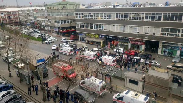 İstanbul'da tramvaylar çarpıştı!-1