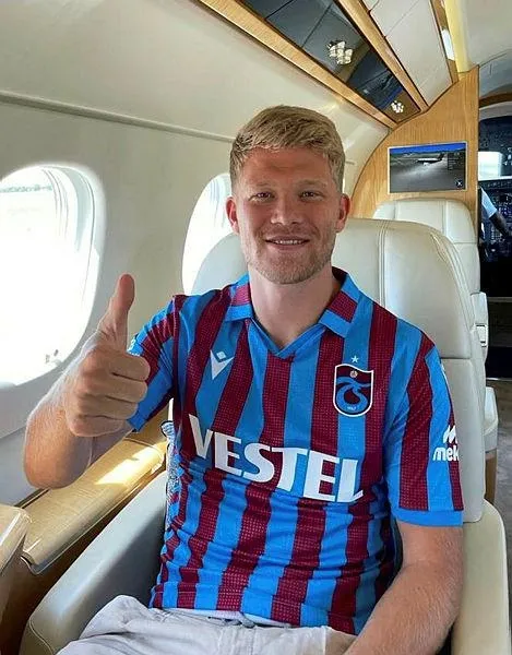 Danimarkalı yıldız golcü dün Trabzon'a ayak bastı: Hoşgeldin yeni kral Andreas Cornelius-2