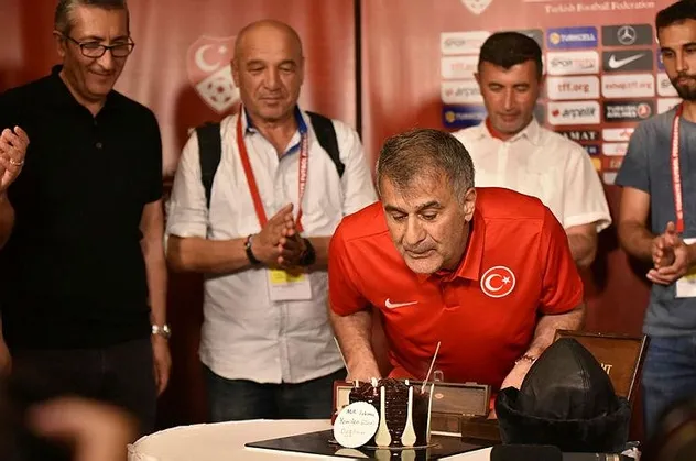 Şenol Güneş'ten yeni yaşında ilk dilek