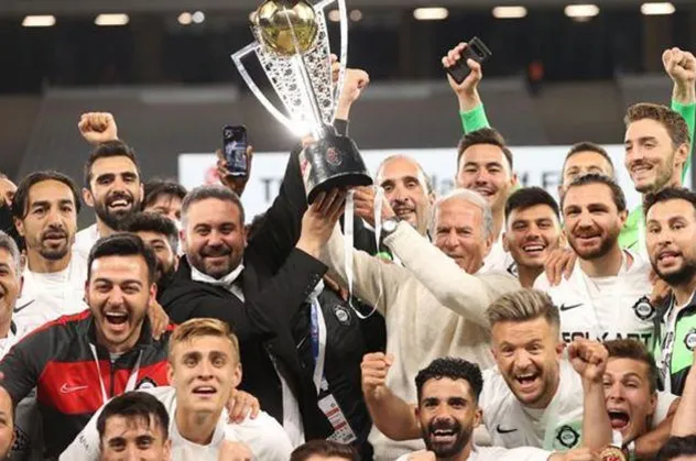 Süper Lig'e hoşgeldin Altay!