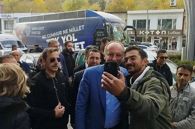 Van ve Hakkari'de açıklamalarda bulunan Muharrem İnce eski partisi CHP'yi bombaladı: Gizli saklı görüşme...