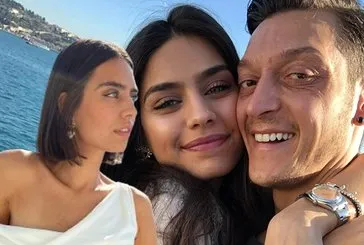 2 çocuk babası Mesut Özil’in kızlarına bakın! 31’inci yaşını kutlayan Amine Gülşe’den çekirdek aile paylaşımı! Özil’ler ortalığı salladı
