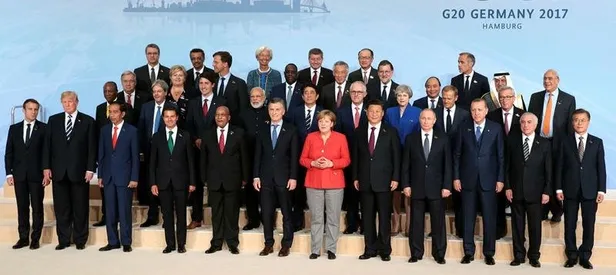 Trump neden 'kenara atıldı'?