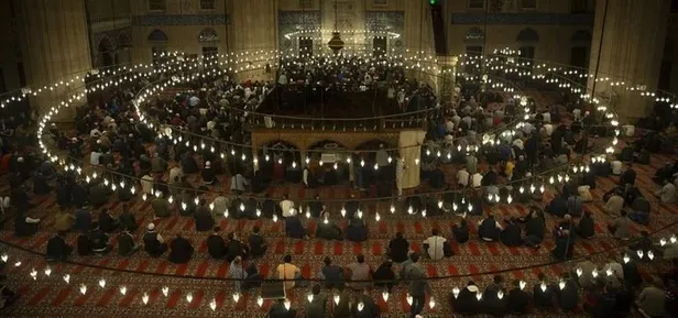 kirsehir-erzincan-bilecik-bayram-namazi-saat-kacta-21-nisan-2023-kirsehir-erzincan-bilecik-bayram-namazi-vakit-1681993332273.jpg Kırşehir, Erzincan, Bilecik BAYRAM NAMAZI saat kaçta? 21 Nisan 2023 Kırşehir, Erzincan, Bilecik BAYRAM NAMAZI vakitleri!-4