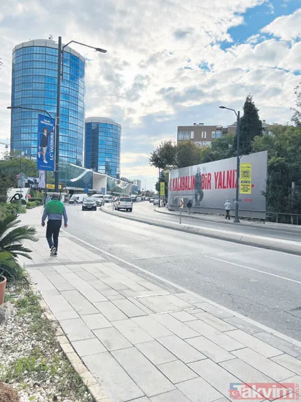 Nazlı Sabancı'dan eşi Hacı Sabancı'ya ilginç tasarımlı evlilik yıl dönümü hediyesi - 9