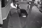 Esenyurt’ta gece yarısı silahlı çatışma: Çok sayıda araç ve iş yeri zarar gördü