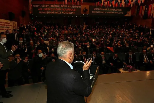 Başkan Erdoğan, Yıldırım'ın Gümüşhane ziyaretinde partililere telefondan hitap etti-1
