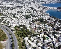 Bodrum’da altyapı faciası: Türkbükü plajları lağım sularıyla doldu, tatilciler mağdur oldu