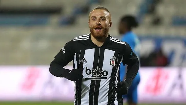 Beşiktaş, Vitoria Guimaraes forması giyen sağ bek Falaye Sacko ile ilgileniyor (Yurttan ve dünyadan spor gündemi)-8