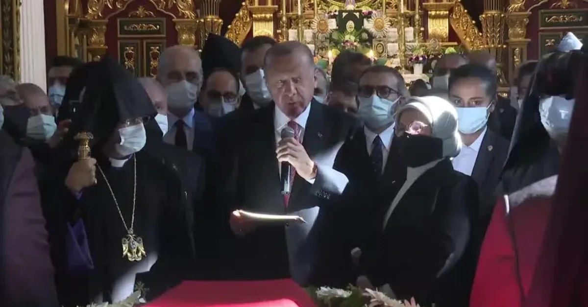 Başkan Recep Tayyip Erdoğan, Markar Esayan için düzenlenen cenaze töreninde önemli mesajlar verdi