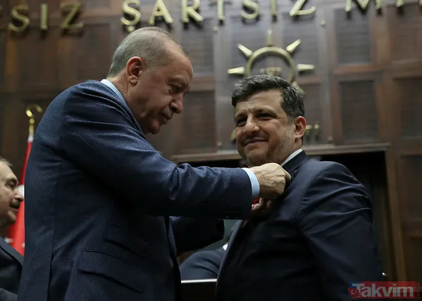 Başkan Erdoğan, Partisinin Tbmm Grup Toplantısı'nda Konuştu. Konuşmasının Ardından Erdoğan, Ak Parti'ye Katılan 4'Ü İlçe, Biri Belde Olmak Üzere Toplam 5...