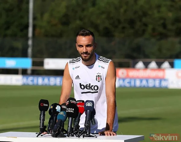 Şampiyon Beşiktaş 2021-2022 sezonu için daha güçlü daha iddialı - 2