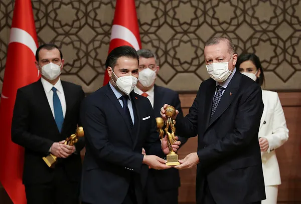 son-dakika-baskan-erdogandan-onemli-aciklamalar-1610561807323.jpg Son dakika: Başkan Erdoğan'dan önemli açıklamalar-8