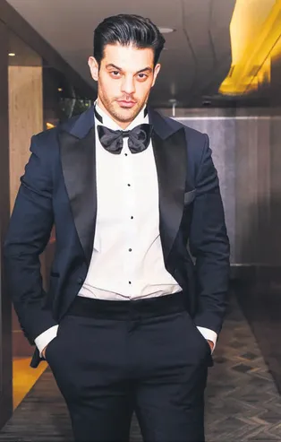 Hadise aşkı ağır gelen Mehmet Dinçerler bunalıma girdi! Sosyal medya hesabını kapattı