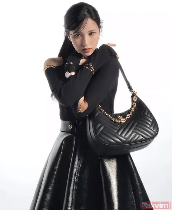 Dünyanın en güzel kızı ünvanını 6 yaşındayken almıştı siz bir de onu şimdi görün! Annesiyle poz paylaşınca olanlar oldu - 11