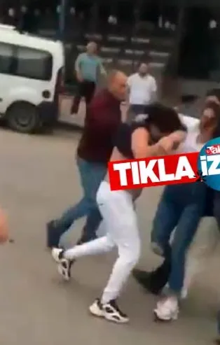 Ankara'da yol verme kavgası kamerada: Tekmeler havada uçuştu!