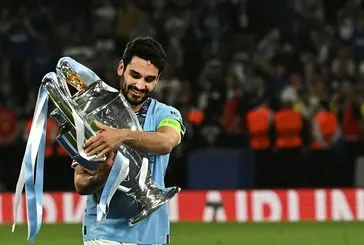 İlkay Gündoğan resmen Barcelona'da