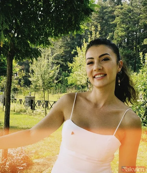 Burcu Özberk sosyal medyayı ateşe verdi! ‘Yine yangınlar yine ben’ diyen Burcu dekolteli beyaz minisiyle ortalığı kasıp kavurdu - 5