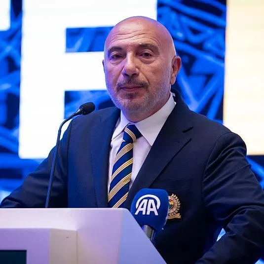 Hakan Bilal Kutlualp adaylıktan çekildi