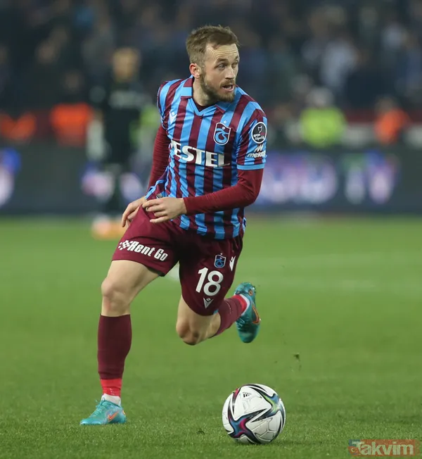 Trabzonspor-Fatih Karagümrük maçı sonrası spor yazarlarından çarpıcı sözler: Hak edilen şampiyonluk mutlaka gelecektir - 3