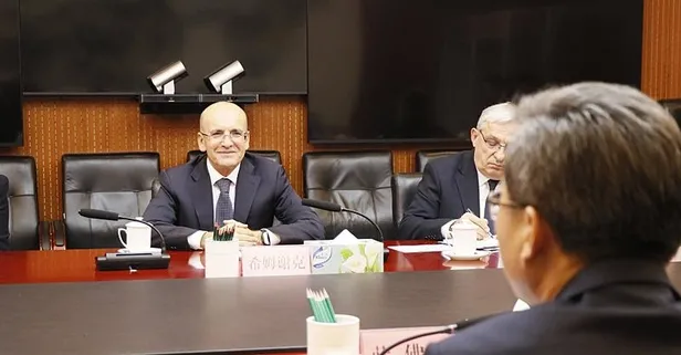 Hazine ve Maliye Bakanı Mehmet Şimşek Çinli mevkidaşı Lan Fo'an ile bir araya geldi