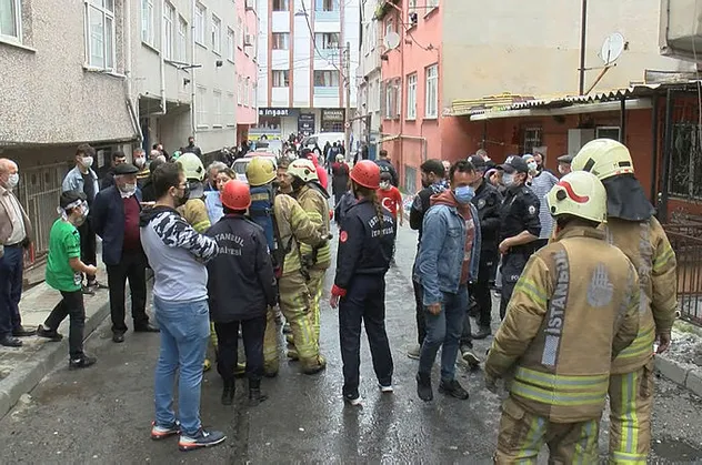 İstanbul Esenler'de can pazarı! Herkes kurtarmak için seferber oldu