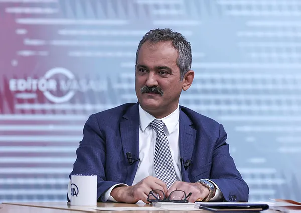 lgsde-iptal-edilen-soru-var-mi-kac-ogretmen-3600-ek-gostergeden-yararlanacak-bakan-ozerden-flas-aciklamalar-1654590360656.jpg LGS'de iptal edilen soru var mı? Kaç öğretmen 3600 ek göstergeden yararlanacak? Bakan Özer'den flaş açıklamalar-5