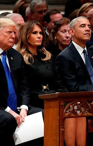 ABD'nin eski başkanı Barack Obama, halefi Donald Trump'ı bombaladı