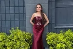 Ebru Akel’den Met Gala göndermesi: “Hailey Bieber’a taş çıkardı” yorumları yağdı