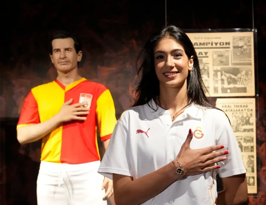 Yasemin yeniden imzayı attı