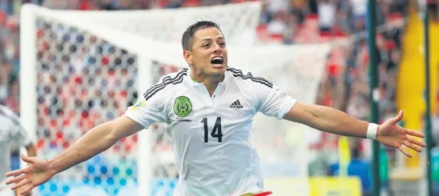 Aboubakar olmazsa Javier Hernandez