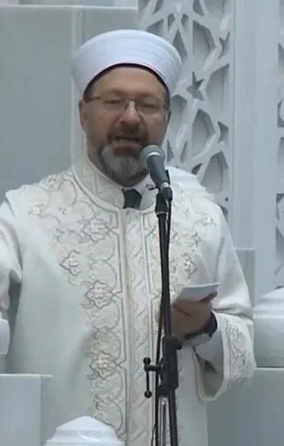 Diyanet İşleri Başkanı Erbaş'tan "yeni tip koronavirüs salgını" konulu Cuma hutbesi