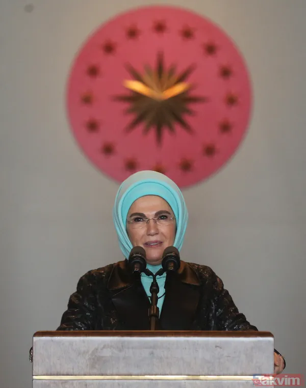 Cumhurbaşkanlığı Külliyesi'nde 8 Mart'a özel koruyucu aile yemeği - 8