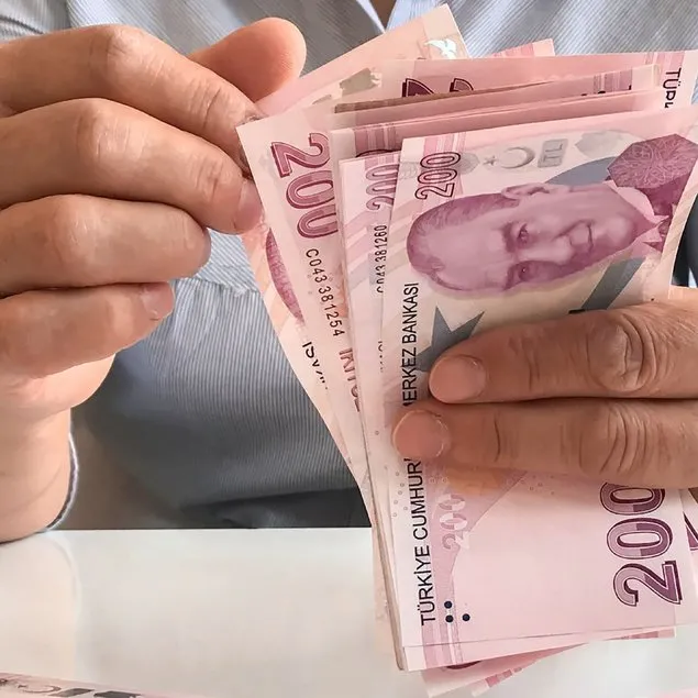 Önce tütün sonra alkol